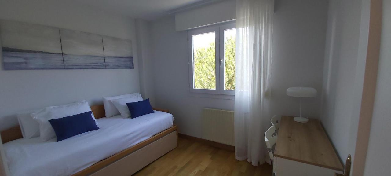 Valdenoja-Sardinero Apartment Suite Beach Santander Exteriör bild